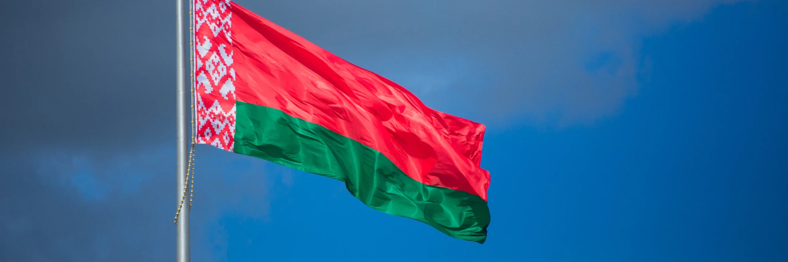 donald tusk ogłosił ponowne otwarcie granicy z białorusią